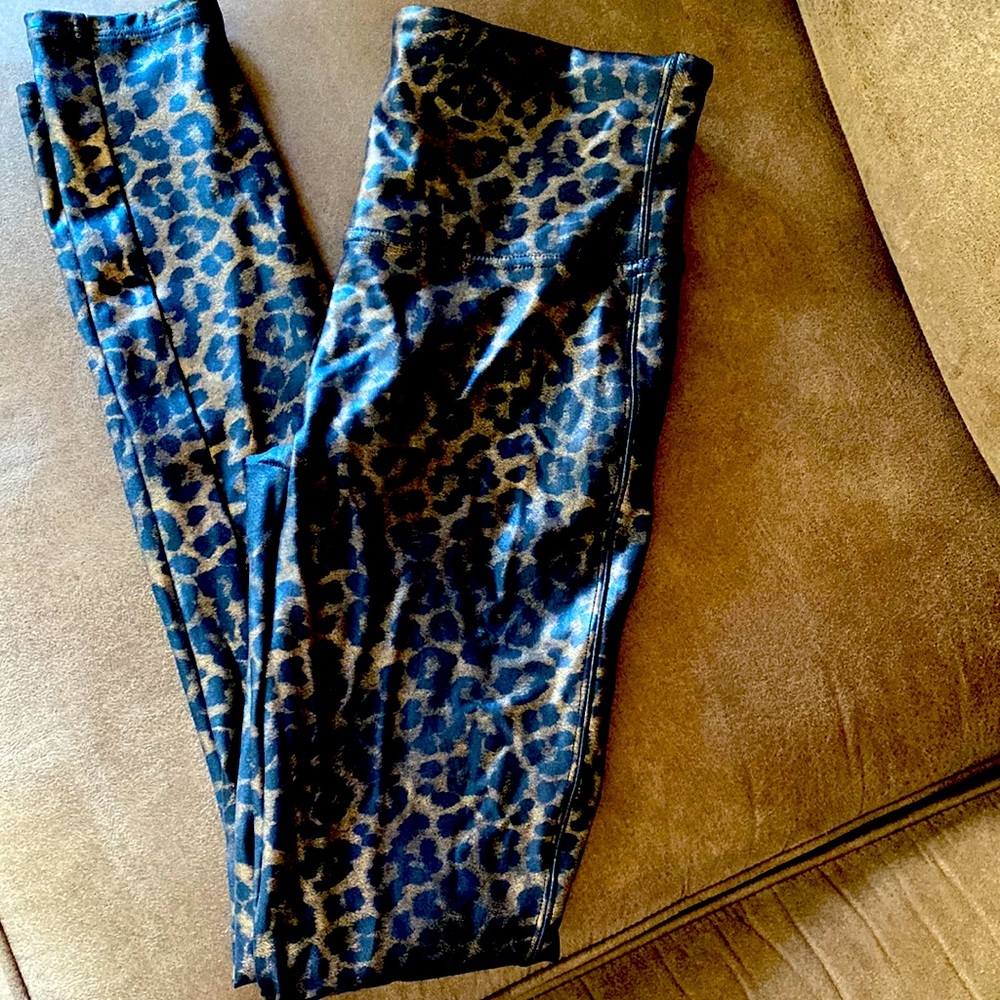 Spanx 🐆leggings size M